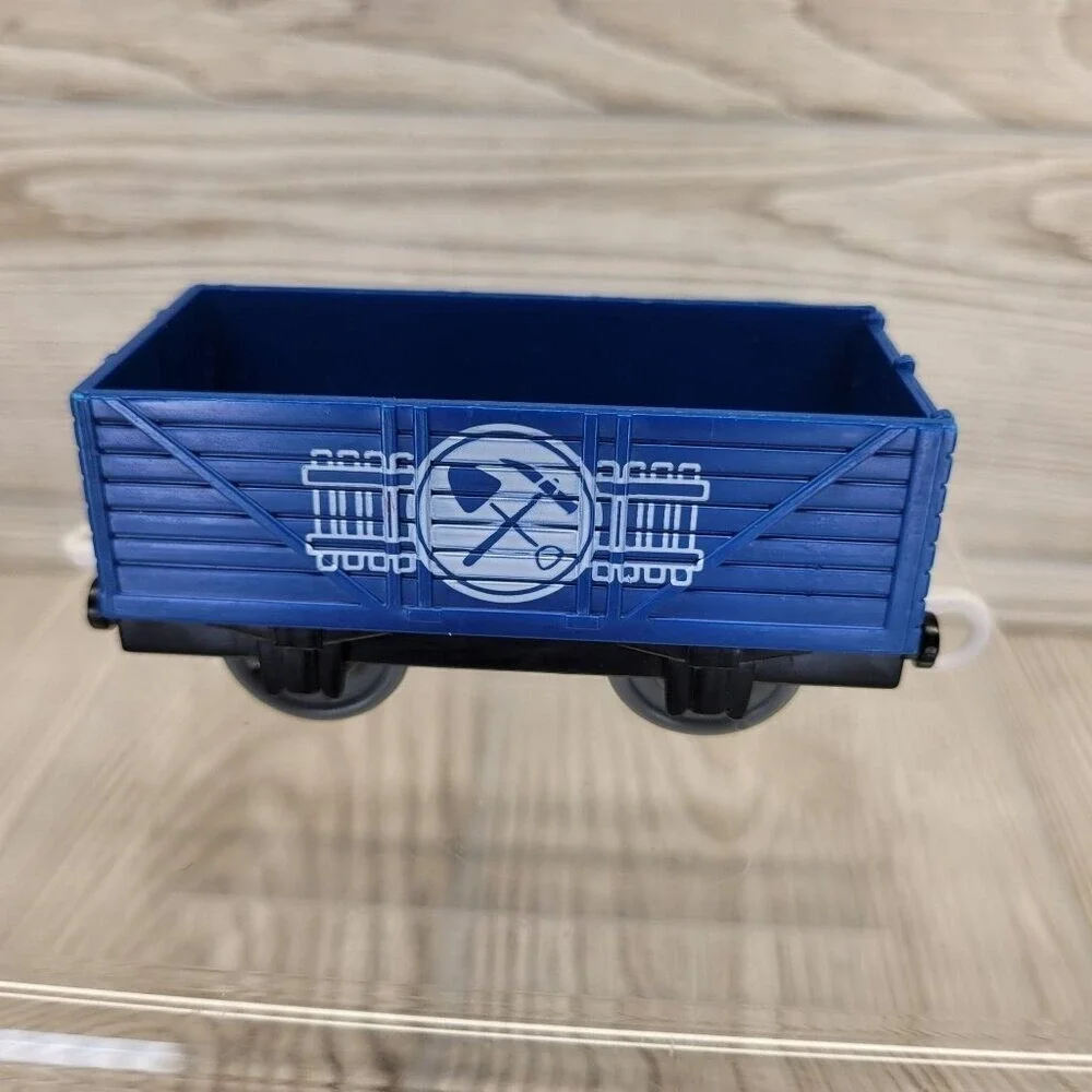 4 Thomas‎ Friends TrackMaster Train Cars Sodor Coal Depot Shipping Mining Mattel